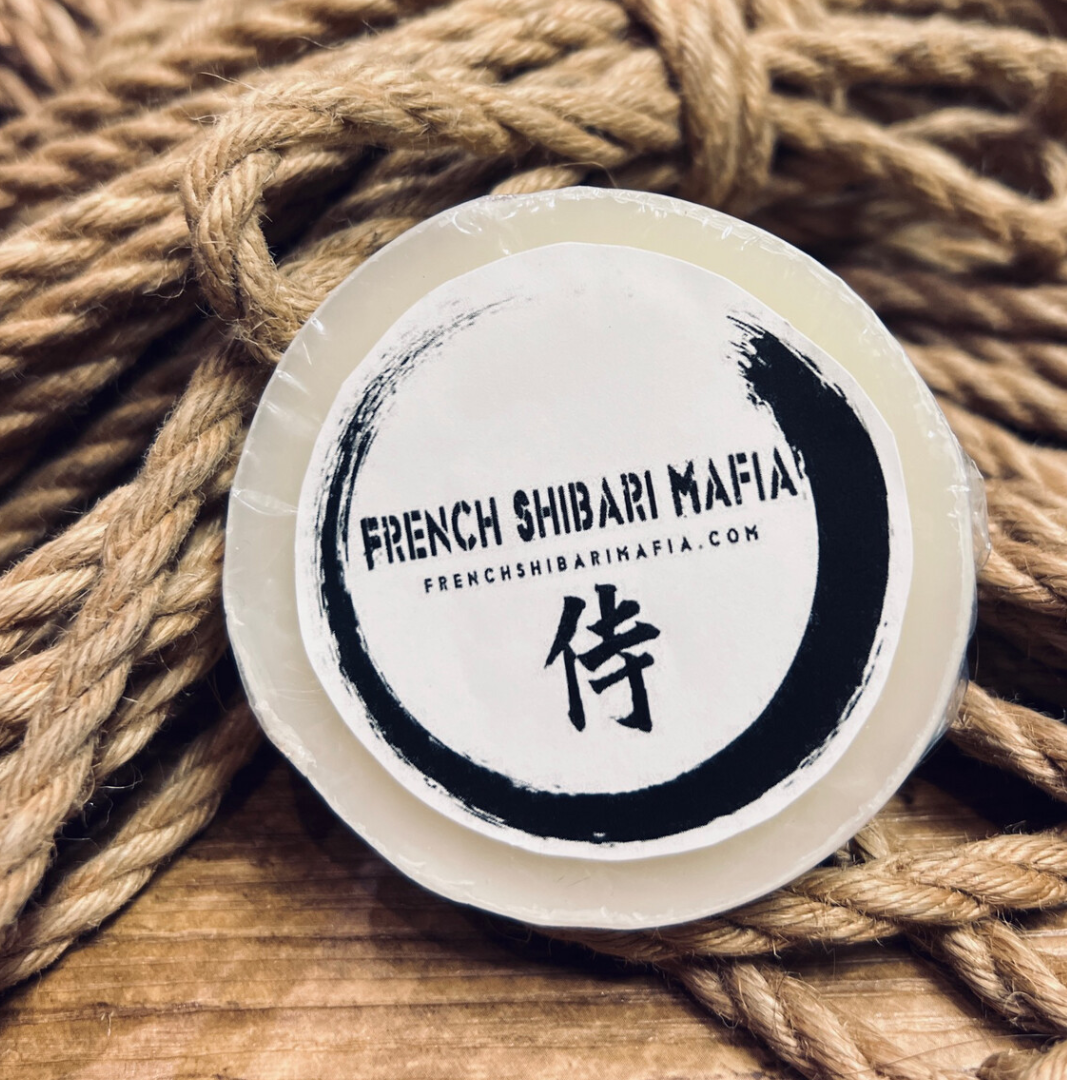 Cire Wax BIO 90 g pour préparation des cordes de Shibari en jute et chanvre